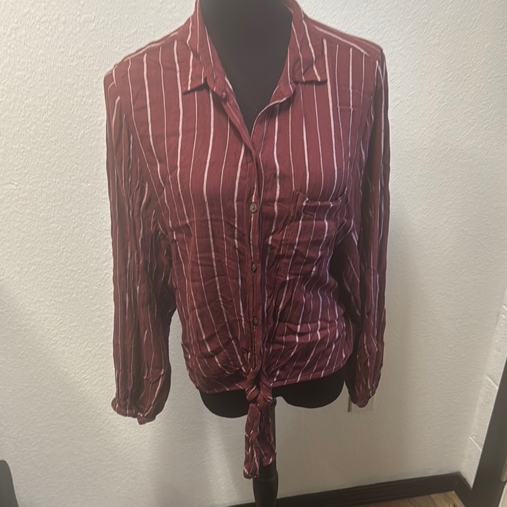American Eagle Striped Burgundy Button-Up Women's Top